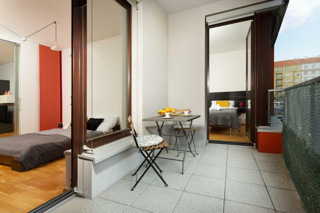 Prague Days - Family 2Bdr Apt - Garage Parking - Balcony Ngoại thất bức ảnh