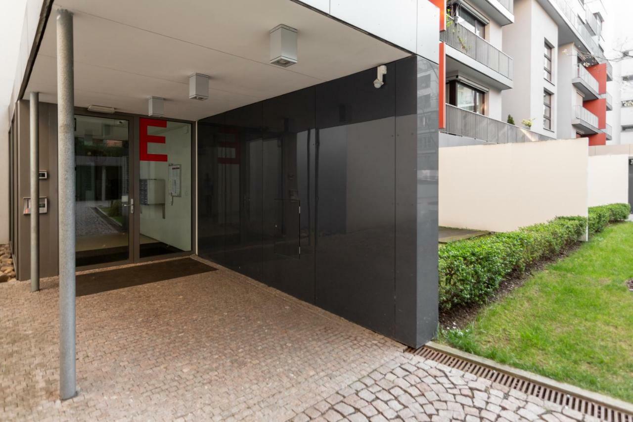 Prague Days - Family 2Bdr Apt - Garage Parking - Balcony Ngoại thất bức ảnh